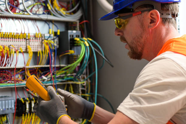 Best 24-Hour Electrician  in Farmersville, CA
