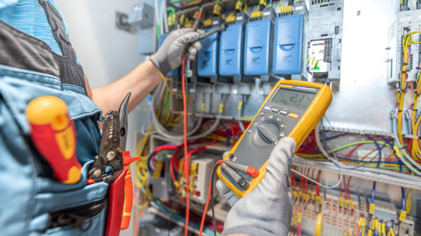 Best Home Electrical Repair  in Farmersville, CA